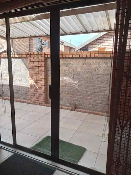 Aluminium Sliding Glass Doors