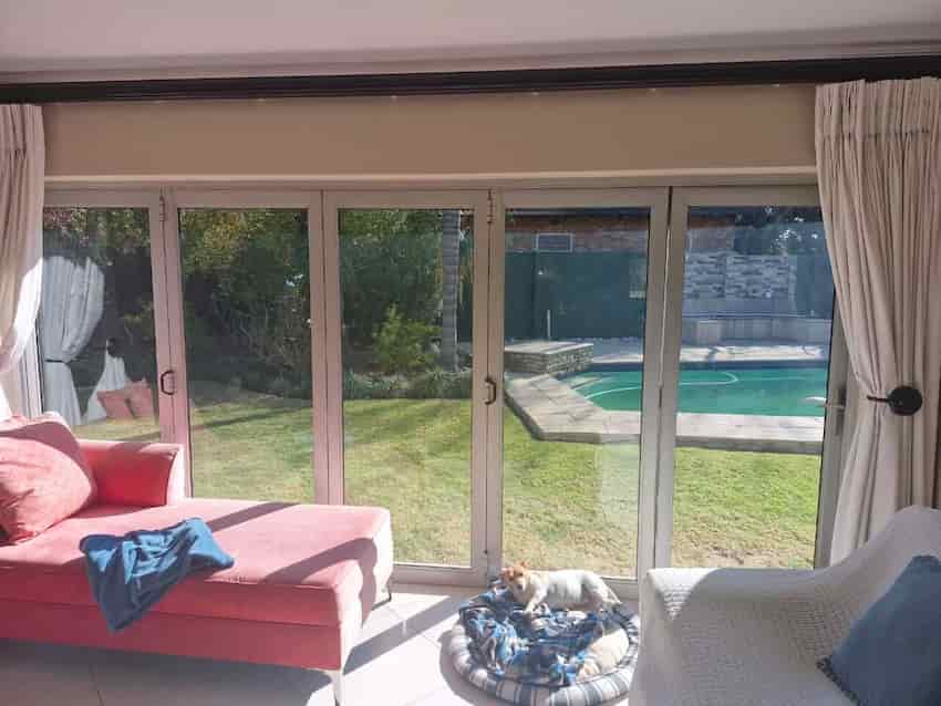 Aluminium folding glass doors